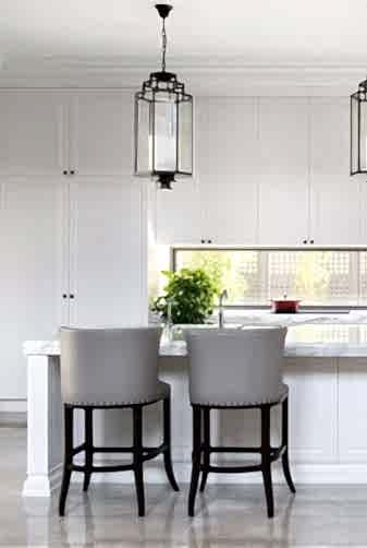 Best Tips to Decorate Side and Accent Table