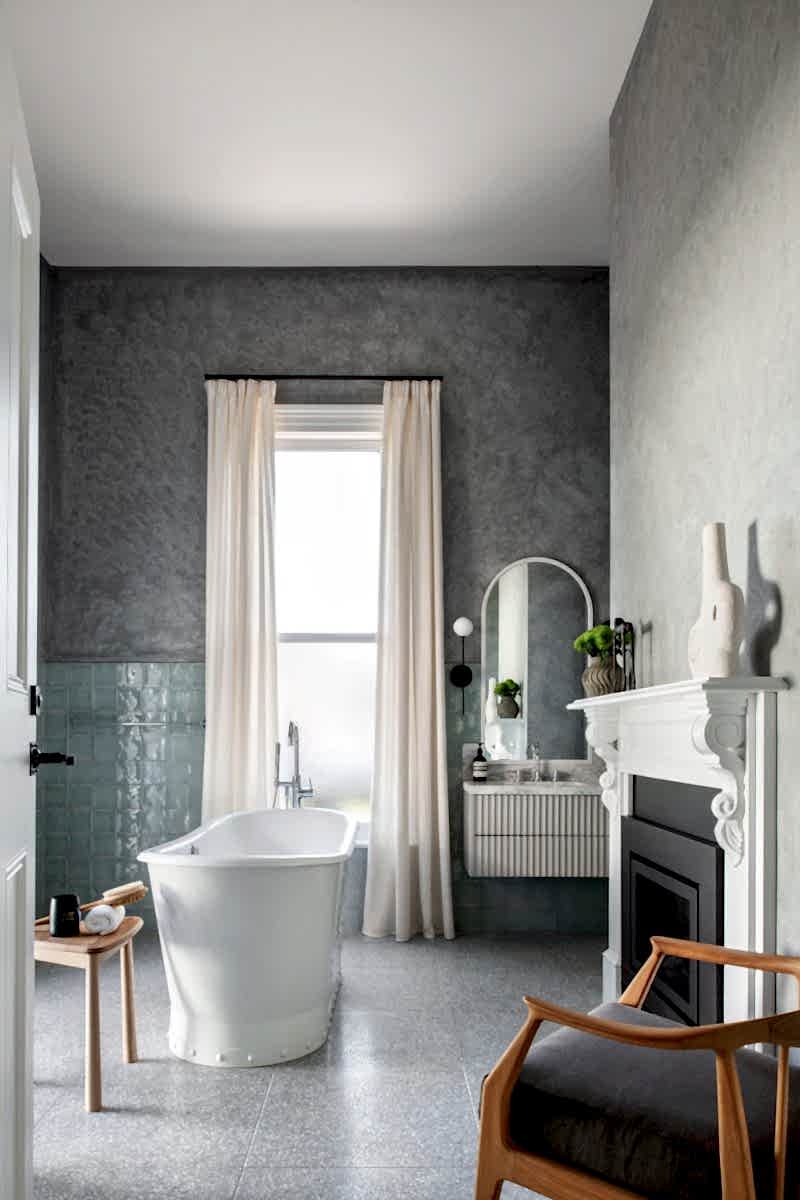 How to Properly Style a Bathroom